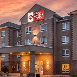 Best Western Dartmouth Hotel&Suites